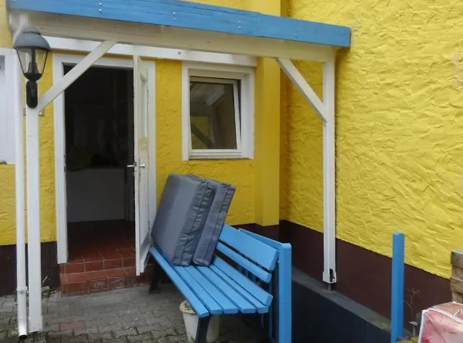 Gelbeshaus1 Apartamento *