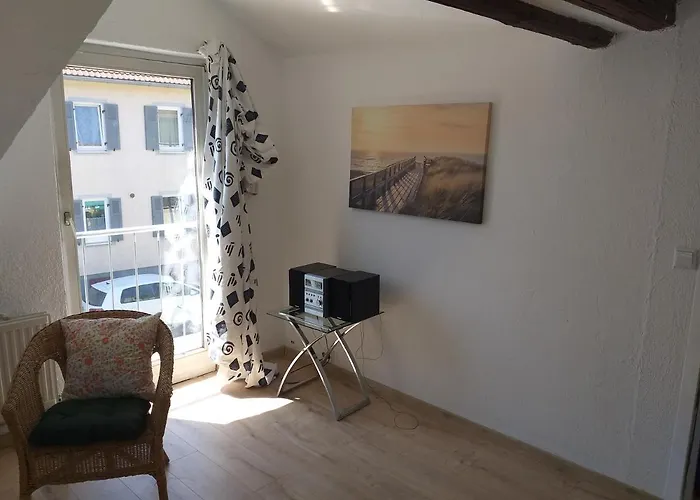 Gelbeshaus1 Apartamento *