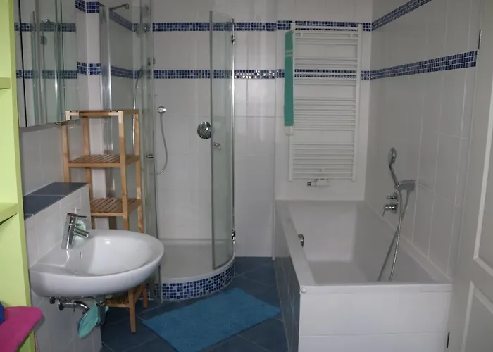 Gelbeshaus1 Schwalbach am Taunus